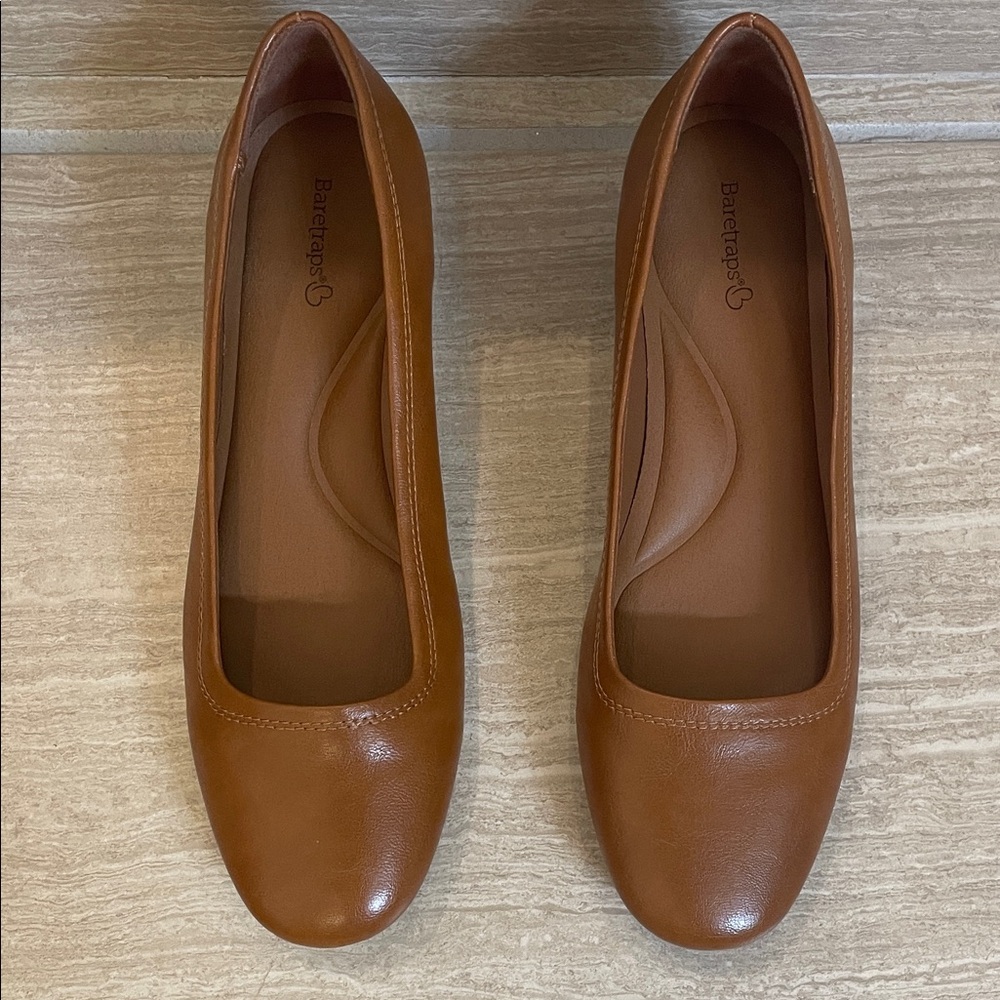 BareTraps UEC Sz 9.5 “Covette” Leather Round-Toe wedged in Cognac - Picture 6 of 9